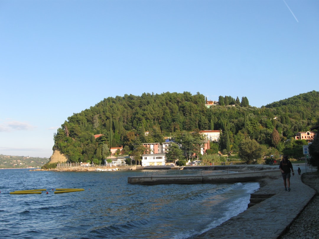 lustica-peninsula-secluded-beach-veslo